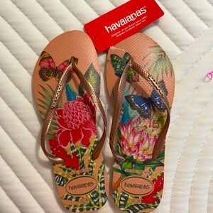 Havaianas flip flops